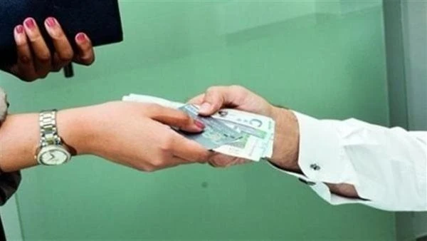 هل يجب على المرأة زكاة في مالها الخاص؟.. أمينة الفتوى تجيبأجابت الدكتورة زينب السعيد، أمينة الفتوى بدار الإفتاء المصرية، حول هل توجب زكاة على مال المرأة الخاص بها؟.وقالت أمينة الفت