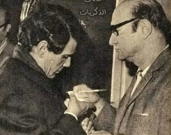 عبد الوهاب يتحدث عن عبد الحليم حافظذات يوم.. في 2 إبريل 1977فى اليوم الثالث لوفاة العندليب الأسمر عبدالحليم.الموسيقار محمد عبدالوهاب يكشف أسرار علاقة