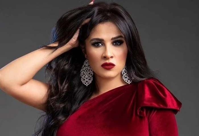 بسبب حزنها، هل ستعتذر ياسمين عبد العزيز عن رمضان 2025؟ حزينة ومش قادرة تتخطى وفاتهم، هذه الحالة التي تمر بها الفنانة ياسمين عبد العزيز خلال الفترة