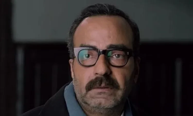 ياسر عزت: الاختيار أصعب مسلسل اشتغلت فيه تعرف على التالي ياسر عزت: الاختيار أصعب مسلسل اشتغلت فيه ، أوضح الفنان ياسر عزت، كواليس مشاركته في مسلسل الاختيار، الذي حقق من خلاله نجاحا