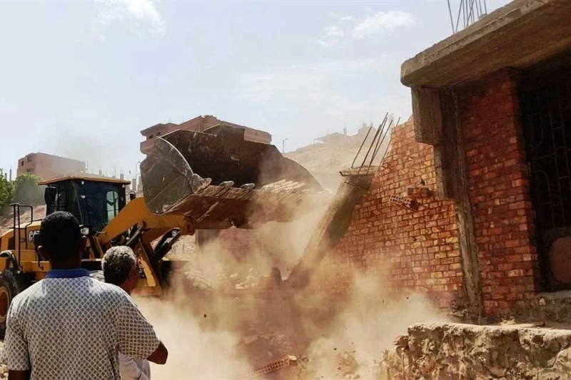 إزالة 36 حالة تعد بنطاق مركزى أسوان ونصر النوبة واصلت الوحدات المحلية في أسوان جهودها لتنفيذ المرحلة الثانية من الموجه ال 23 لإزالة التعديات على
