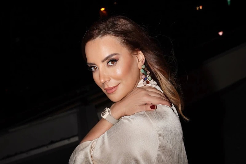 شكران مرتجى تخسر بعضا من زملائها بعد نجاحها في لعبة حب وتوجه رسالة محبة لنجمات لبنان فتحت الممثلة السورية، شكران مرتجى، قلبها وتحدثت عن مشاعر الغيرة