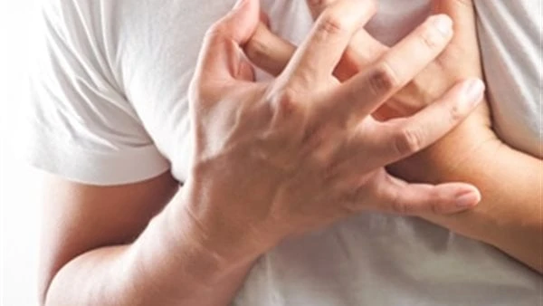 الصحة العالمية تحدد أعراض الق.اتل الصامت.. تفاصيليؤدي التأخر فى اكتشاف وعلاج ارتفاع الضغط فى مضاعفات خطيرة مثل أمراض الكلى وأمراض القلب والسكتة