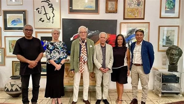 لجنة الفنون بمؤسسة فاروق حسني تناقش شروط مسابقة التصوير الفوتوغرافي بدورتها السادسةعقد أعضاء لجنة تحكيم جائزة التصوير الفوتوغرافي المدرجة ضمن جوائز