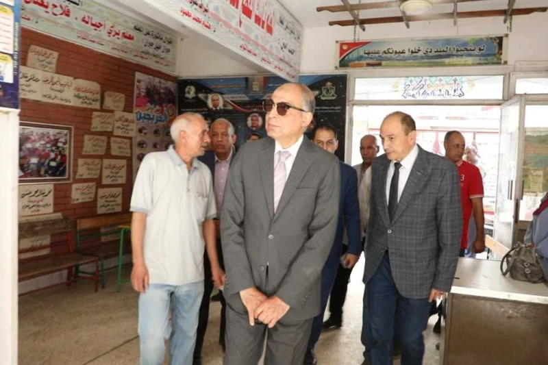 طلاب الثانوية يؤدون امتحان الاقتصاد والإحصاء بالدور الثاني في المنيا دون شكاوى أدي طلاب الشهادة الثانوية العامة بالمنيا، اليوم الثلاثاء، امتحان مادتي