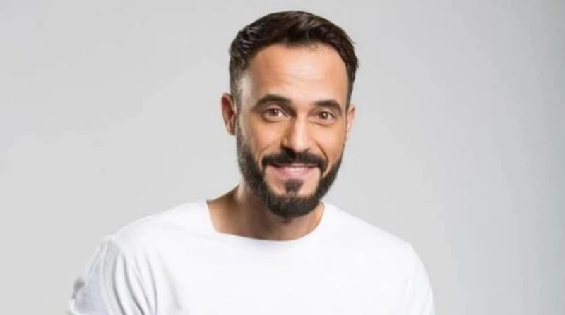 غائب منذ 2021.. يوسف الشريف يعود للسباق الرمضاني يستعد الفنان يوسف الشريف لخوض المارثون الرمضاني 2025، عقب غياب طويل يمتد منذ عام 2021, عقب عرض مسلسل كوفيد25.وأكدت مصادر لافاق عربي