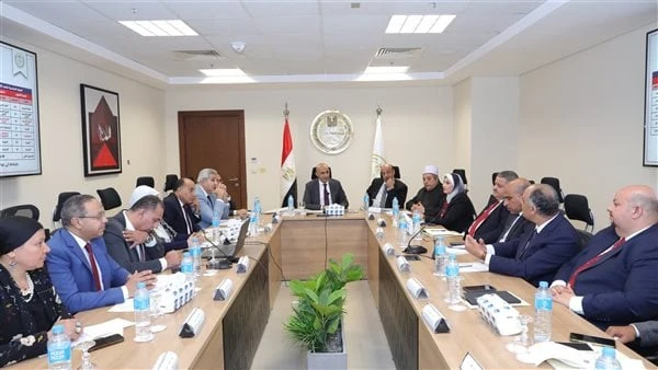 العام الدراسي الجديد بدء اجازة نصف السنة 25 ينايرقررت وزارة التربية والتعليم والتعليم الفني ، بدء امتحانات الفصل الدراسي الأول للعام الدراسي الجديد