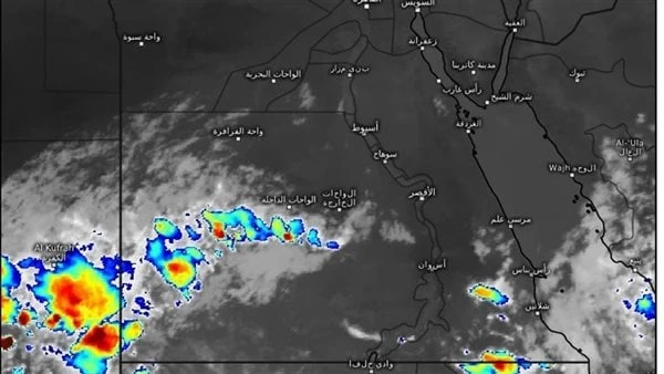 تحذير من الأرصاد.. أمطار ورعد وأتربة على هذه المناطقتوقعت هيئة الأرصاد أن يسود، اليوم الاثنين، طقس شديد الحرارة رطب نهارا على أغلب الأنحاء مائل