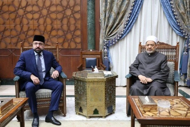 باكستان تطلب زيادة أعداد طلابها الدارسين في الأزهراستقبل فضيلة الإمام الأكبر الدكتور أحمد الطيب، شيخ الأزهر الشريف، شودري سالك حسن، وزير الشؤون