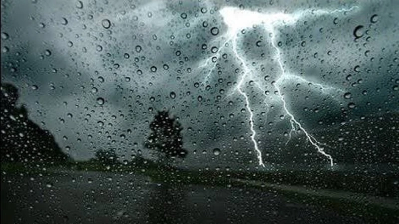 الأرصاد الجوية تحذر أمطار ورعد وأتربة على هذه المناطقالأرصاد الجوية تحذر أمطار ورعد وأتربة على هذه المناطق.. توقعت هيئة الأرصاد الجوية، اليوم