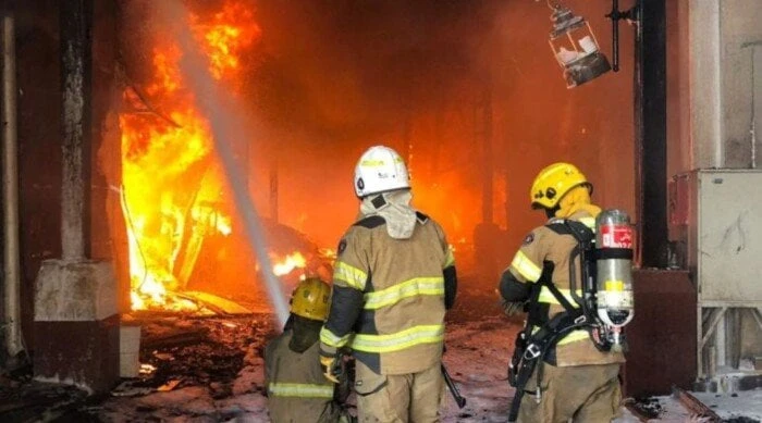 بيان عاجل من الصحة بشأن حريق مستشفى السادات المركزى بالمنوفيةتابع الدكتور خالد عبد الغفار، نائب رئيس مجلس الوزراء ووزير الصحة والسكان، واقعة اندلاع