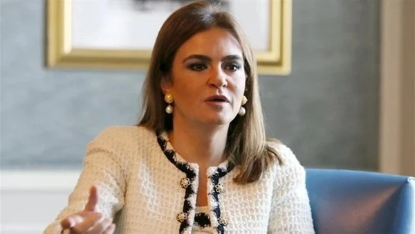 براءة المتهمة بسرقة هاتف وزيرة الاستثمار السابقة سحر نصر قضت محكمة جنح الخليفة، بمحكمة زينهم، اليوم، ببراءة المتهمة بسرقة هاتف وزيرة الاستثمار