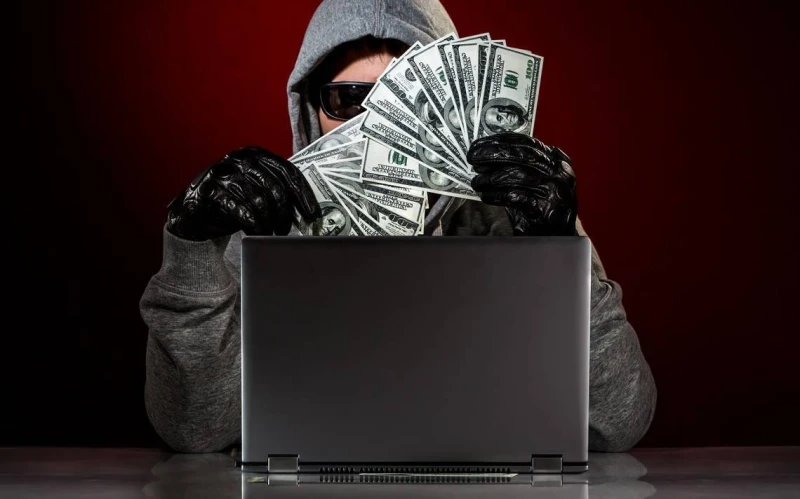 باعونا على الدارك ويب : بيانات ثلث البشرية اتسرقت يارجالةكشف تقرير جديد عن عملية خرق للبيانات هي الأكبر في التاريخ، حيث وقع ضحيتها 2.9 مليار شخص.وذكرت بلومبرغ، أنه تم الكشف عن خبر 