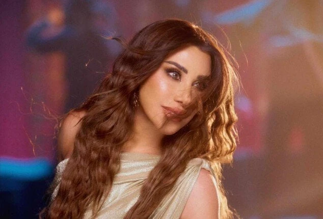 اقتحم المسرح.. شاب يصدم نجوى كرم بتصرف غريب في حفلها بسوريا (فيديو)نجوى كرم.. انتشر مقطع فيديو، خلال الساعات القليلة الماضية، على مواقع التواصل