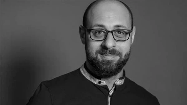 هاني الطمباري يشارك في بطولة مسلسل سرابيشارك الممثل هاني الطمباري في مسلسل خالد النبوي، سراب والذي من المقرر أن يعرض على منصة ، التابعة لمجموعة