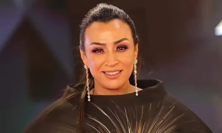 صفاء جلال: لازم كل الناس تروح العلمين عشان تنبسط تعرف على التالي صفاء جلال: لازم كل الناس تروح العلمين عشان تنبسط، علقت الفنانة صفاء جلال، على