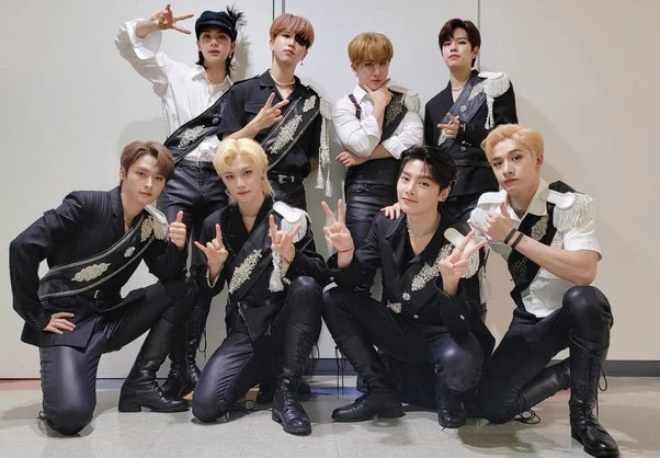 من هي الفرقة التي مهدت الطريق كيبوب؟ وأبرز المعلومات عنهاانتشر فن الكيبوب كواحد من أشهر أنواع الموسيقى الكورية، لذا نعرفكم على من هي الفرقة التي مهدت