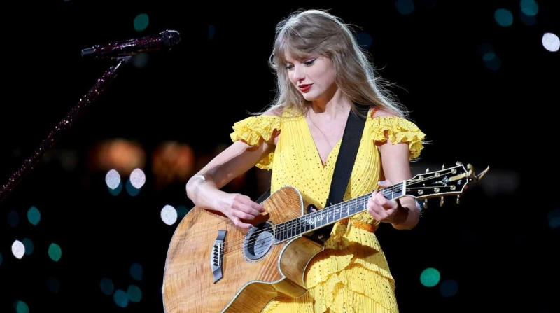 بإجراءات صارمة.. حفل تايلور سويفت بإنجلترا في موعده تقرر إقامة الجولة الغنائية المرتقبة للنجمة تايلور سويفت في إنجلترا في موعدها المقرر، وعدم تأجيلها