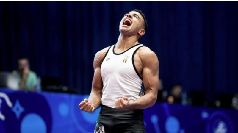 أسرة كيشو: تهمة التحرش متعمدة للتشويش على خيبة البعثة رفضت أسرة لاعب المصارعة الرومانية محمد السيد إبراهيم كيشو، اتهامات التحرش التي وجهت للاعب في فرنسا، خلال مشاركته بأولمبياد بار