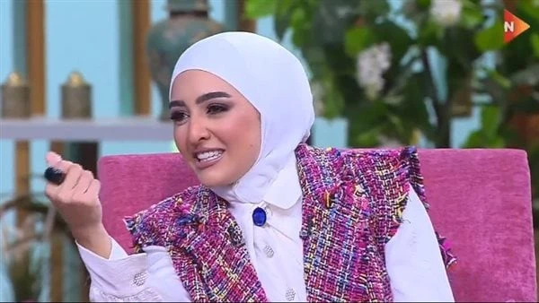 عن فترة اكتئابها.. هلا رشدى: كلمت ربنا يطلعني من اللي أنا فيهكشفت الفنانة هلا رشدى تفاصيل الفترة الأخيرة التى مرت بها والتى أصيبت فيها بالاكتئاب مؤكدة أن الرضا والدعاء وذكر الله كا