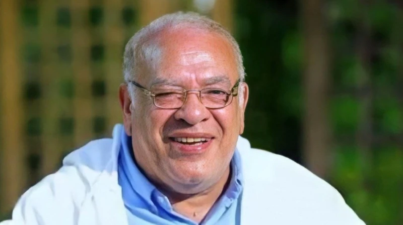 عايش.. صلاح عبد الله يعلق على انتهاء تصوير تيتا زوزو أعلن الفنان صلاح عبد الله انتهاء تصوير مشاهده بمسسل تيتا زوزو، مؤكدا أن العمل يعني وجوده على