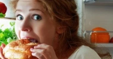 اعرف الفرق بين الجوع الشديد وتناول الطعام دون سبب.. حافظ على وزنك المرأة والمنوعات شاهد المقال التالي من صحافة مصر عن اعرف الفرق بين الجوع الشديد