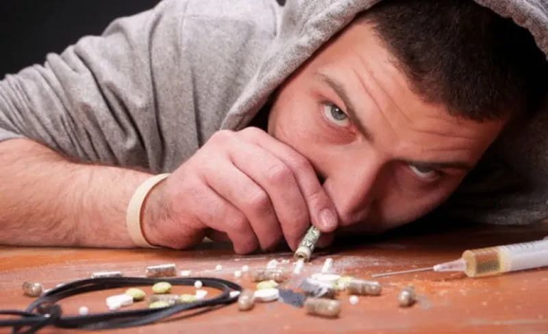 الصحة: إغلاق 17 مركزا مخالفا لعلاج الإدمان بمحافظتى القاهرة والجيزةتستكمل وزارة الصحة والسكان، تنفيذ المرحلة الثانية من المرور الميداني على المنشآت