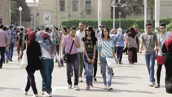 اليوم العالمي للشباب 91.2 نسبة الخريجين من الجامعات الحكومية .. و 8.8 للخاصةبلغ إجمالي عدد خريجي الجامعات الحكومية والخاصة 543.6 ألف خريج بنسبة (