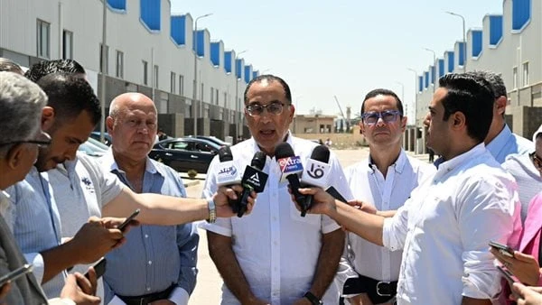 مدبولي: حل مشكلات الصناعة وتوسعات المصانع بصورة فورية على أرض الواقعأدلى الدكتور مصطفى مدبولي، رئيس مجلس الوزراء، اليوم السبت، بتصريحات صحفية، على