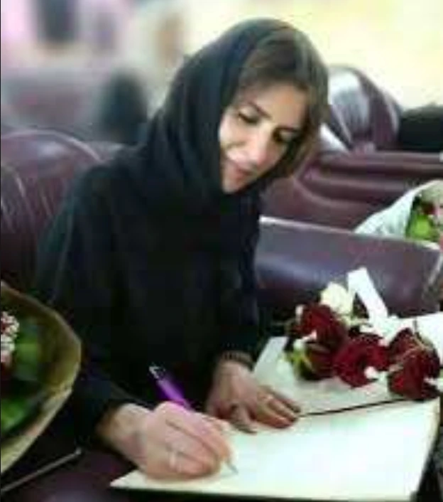 من هي نورة بنت عبدالله ال عبد الرحمن ال سعود ويكيبيديا السيرة الذاتيةنورة بنت عبدالله ال عبد الرحمن ال سعود، رمز للحكمة والتدين والقيادة النسائية في تاريخ السعودية. رحلت عن عالمنا