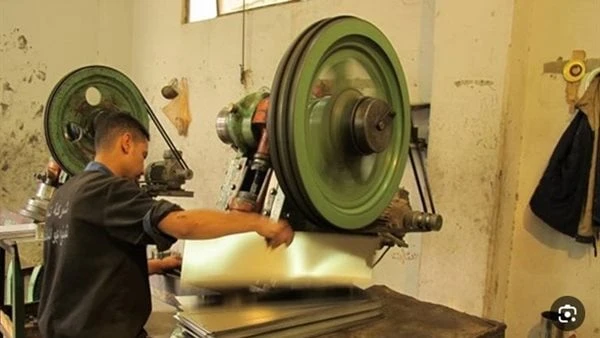 المشروعات الصغيرة قاطرة النمو.. مزايا وحوافز بالجملة لدعم رواد الأعمالتولي الدولة اهتماما كبيرا برعاية رواد الأعمال والشركات الناشئة وذلك وفق توجيهات