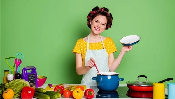 أطعمة خارقة مش هتكلفك كتير.. تعزز المناعة وتحارب الأمراض انتشر فى الآونة الأخيرة معاناة الكثير، من مشكلة ضعف المناعة، مما يعرض البعض للإصابة