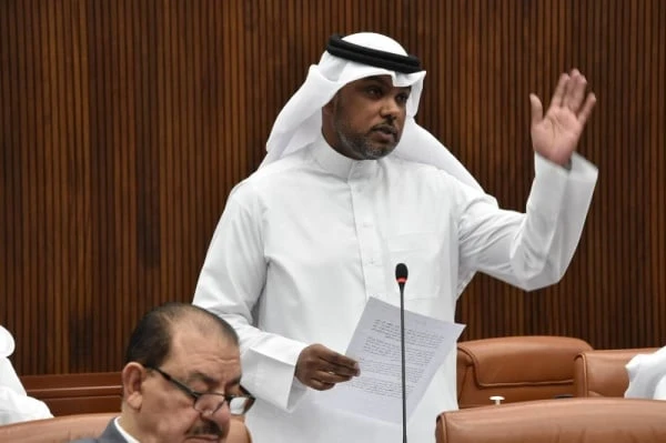 مقترح نيابي بمضاعفة دعم الكهرباء خلال الصيف للمنازل التي تضم أكثر من أسرة _أخبار البحرين شاهد المقال التالي من صحافة البحرين عن مقترح نيابي بمضاعفة