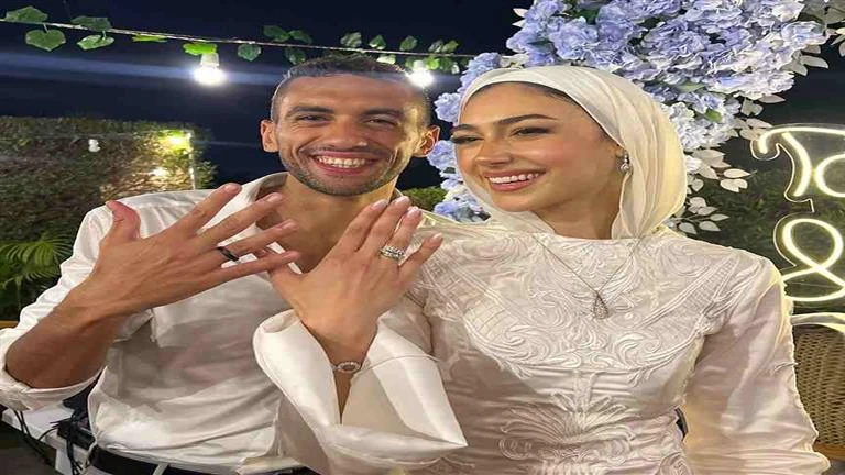 أخبار الرياضة -خطفت الأضواء في احتفاله بذهبية الأولمبياد.. من هي مريم عامر خطيبة أحمد الجندي؟ (صور) تعرف على التالي خطفت الأضواء في احتفاله بذهبية الأولمبياد.. من هي مريم عامر خطيب