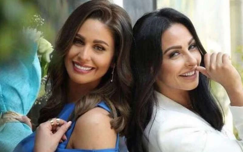 مليون مشاهدة لرقص مي سليم وميس حمدان افاق عربية - رقصت الفنانتان الشقيقتان ميس حمدان ومي سليم على وقع أنغام أغنية أخينا التي طرحتها الأخيرة قبل أيام