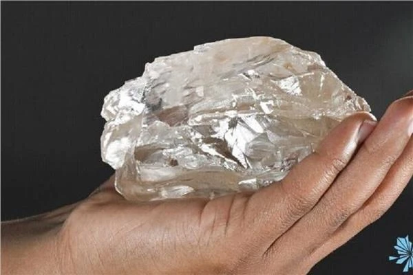 منجم كاروي في بوتسوانا يكشف عن إحدى أكبر الماسات في العالم متفرقات متفرقات، منجم كاروي في بوتسوانا يكشف عن إحدى أكبر الماسات في العالم،منجم كاروي في