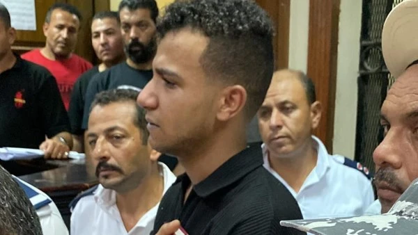 بعد سجنه 6 أشهر.. عصام صاصا أمام محكمة الجنايات اليوم بتهمة التزوير تعقد محكمة جنايات الجيزة بمجمع محاكم زينهم، بعد قليل، أولى جلسات محاكمة مطرب