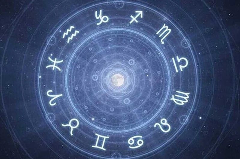 منها برج العقرب والحوت والسرطان.. توقعات نهاية شهر أغسطس ل الأبراج المائية تعرف الأبراج المائية بحساسيتها العاطفية وحدسها القوي، مما يمنحها اتصالا