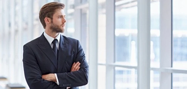 كلمات عن الرجولة 50 أجمل ما قيل عن هيبة الرجل؟إن الرجولة تتمثل في الكلام والعبارات ولكن تتمثل في المواقف والأخلاق العالية والكثير من الأعمال البطولية ولكل رجل ما يميزه عن غيره من ا