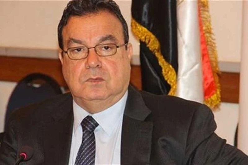 اتحاد الصناعات: تسهيل عمليات الإنتاج ومنح التراخيص ساهم في تشجيع المستثمرين قال المهندس محمد البهي، عضو مجلس إدارة اتحاد الصناعات، إن الفريق مهندس كامل الوزير نائب رئيس الوزراء ووز