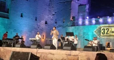 مصطفى حجاج يفتتح حفل مهرجان القلعة بأغنية يا منعنع تعرف على التالي مصطفى حجاج يفتتح حفل مهرجان القلعة بأغنية يا منعنع، افتتح النجم مصطفى حجاج حفله