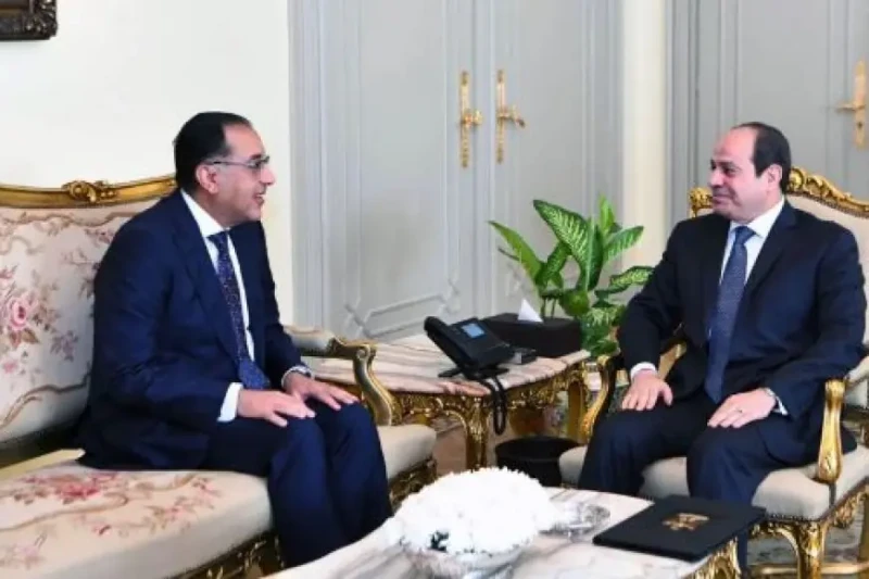 يتابع الرئيس السيسي جهود الحد من التضخم وضمان توافر السلع في الأسواقمرحبا! يبدو أنك تحتاج إلى محتوى لصفحتك. كيف يمكنني مساعدتك اليوم؟عقد الرئيس عبد الفتاح السيسي، اليوم، اجتماعا مع