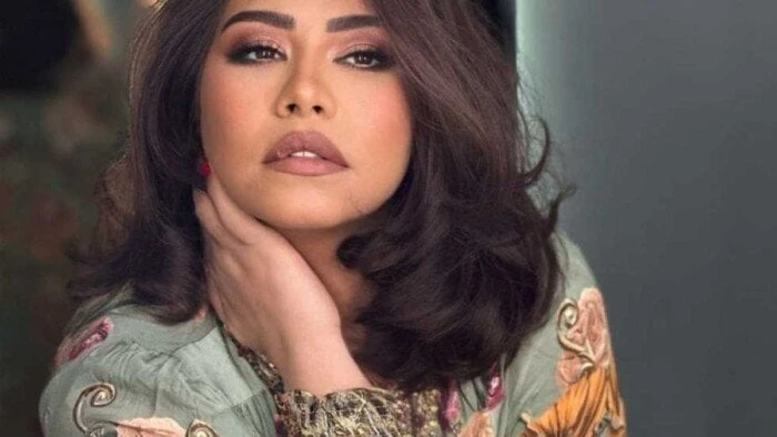 شيرين تطالب الجمهور بإعادة نشر أغانيها.. ومتابعون: طلباتك أوامرطالبت الفنانة شيرين عبد الوهاب، جمهورها بإعادة نشر أغانيها الجديدة، وذلك بعد أن حذفتها