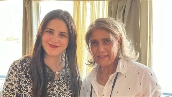 عايدة فهمي لافاق عربية: تكريمي في نادي نقابة المهن التمثيلية فخر ليعبرت الفنانة عايدة فهمي في لقاء لصدي البلد مع مرسلة صدي البلد أوركيد سامي عن