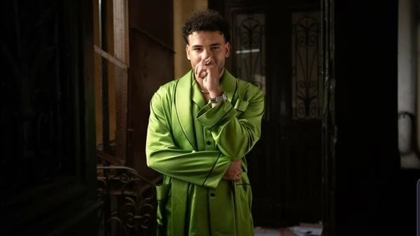 عفاريت .. مسلم يكشف موعد طرح أحدث أغانيه كشف مطرب المهرجانات مسلم عن موعد طرح أحدث أغانيه بعنوان عفاريت ، والذى من المقرر طرحها خلال الأيام القليلة