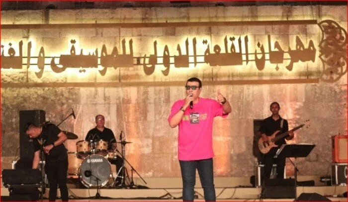 إيهاب توفيق يستعيد ذكريات التسعينيات في مهرجان القلعة تعرف على التالي إيهاب توفيق يستعيد ذكريات التسعينيات في مهرجان القلعة، وسط أجواء فنية راقية تواصلت فعاليات الدورة الثانية والث