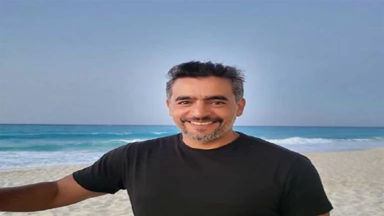 فنون: أحدث ظهور لهاني سلامة من الساحل الشمالي (صورة) اقرأ في أفاق عربية أحدث ظهور لهاني سلامة من الساحل الشمالي صورة، 05 00 ص الإثنين 12 أغسطس 2024