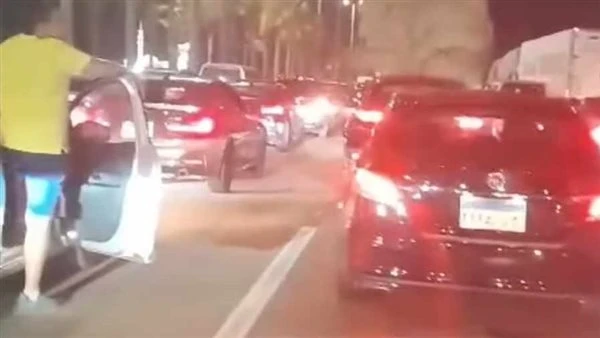 أخبار الرياضة -احتجاز أحمد فتوح لاعب الزمالك بعد دهس فرد أمن فى طريق الساحل الشمالي تعرف على التالي احتجاز أحمد فتوح لاعب الزمالك بعد دهس فرد أمن فى