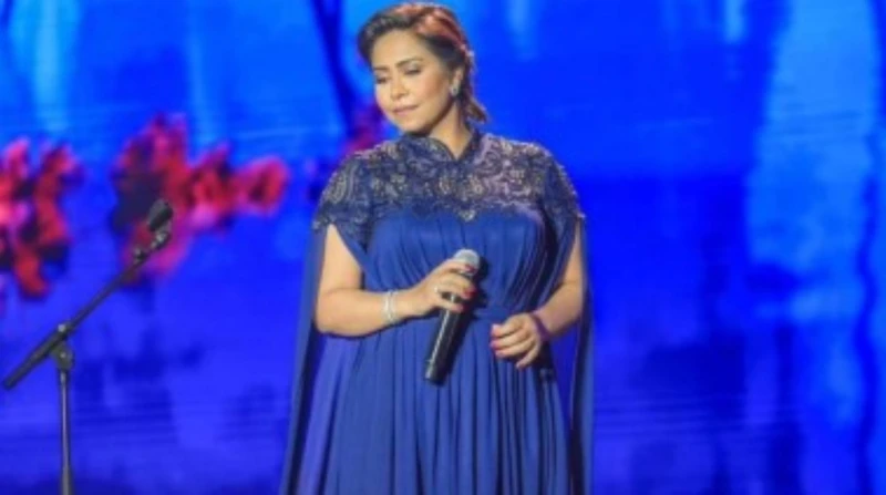 بعد شكوى روتانا.. يوتيوب يحذف أغاني شيرين الجديدة بناء على شكوى من شركة روتانا، حذفت منصة يوتيوب أغنيتين جديدتين طرحتهما الفنانة شيرين عبد الوهاب،