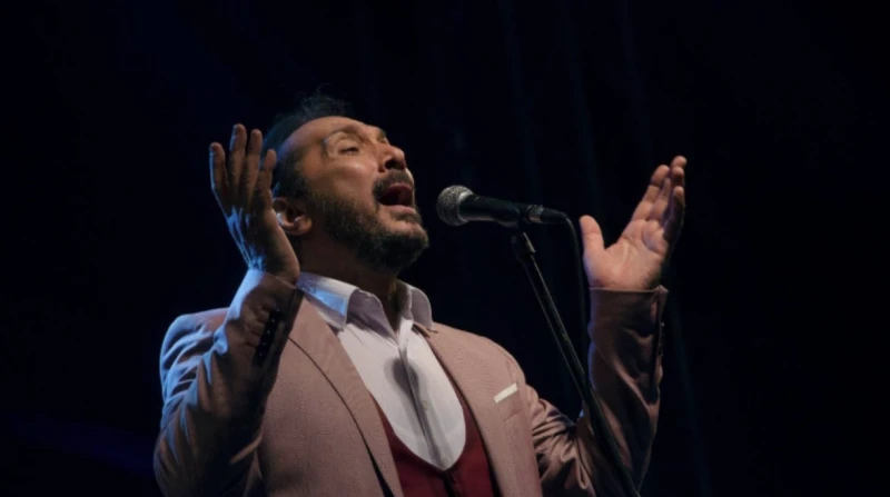 علي الحجار يحيي حفل 100 سنة غنا 13 سبتمبر كشف الفنان علي الحجار، تفاصيل حفل 100 سنة غناء، الذي سيقام تكريما للموسيقار الراحل بليغ حمدي، يوم الجمعة الموافق 13 سبتمبر المقبل، بمسرح د